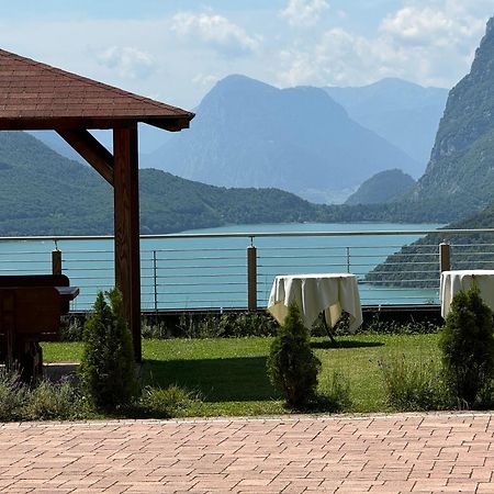 Agriturismo Ai Castioni Molveno Exteriör bild