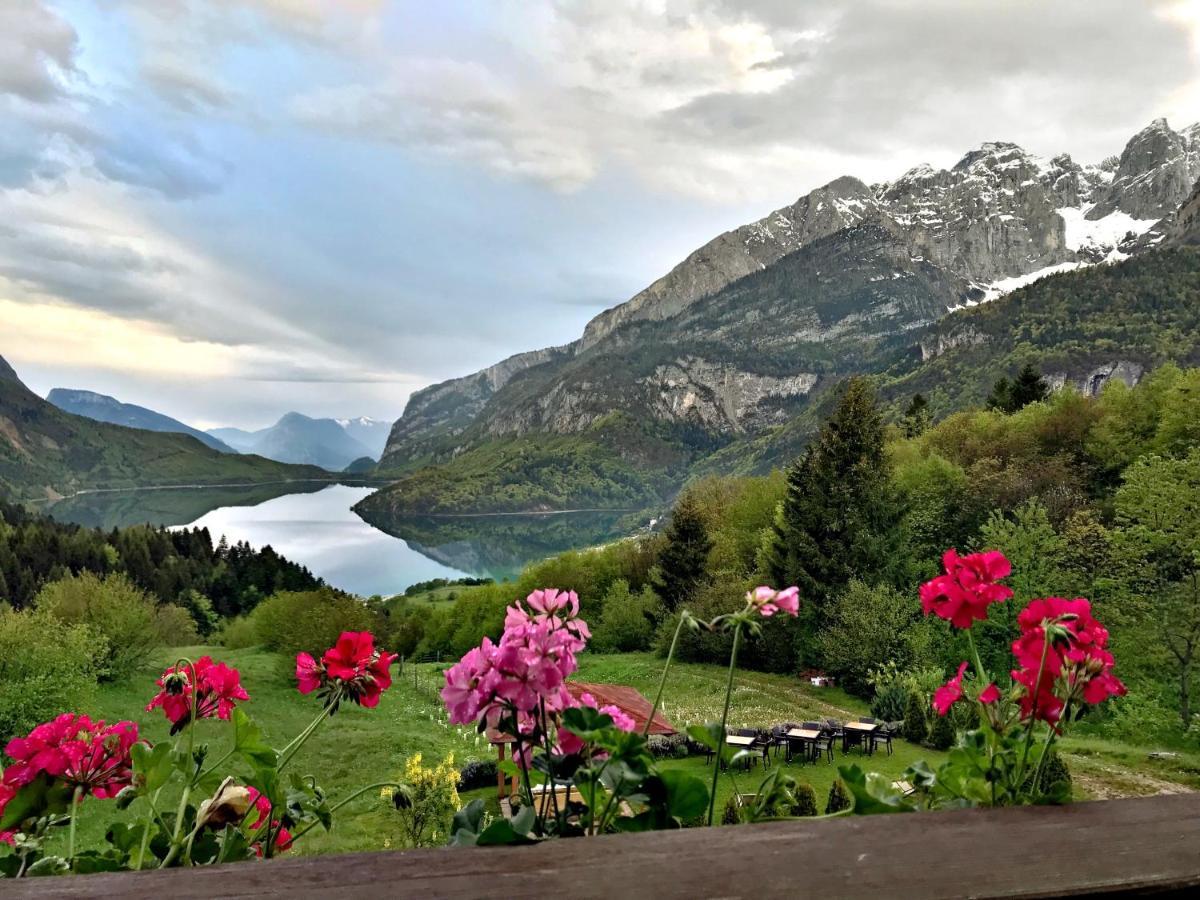 Agriturismo Ai Castioni Molveno Exteriör bild