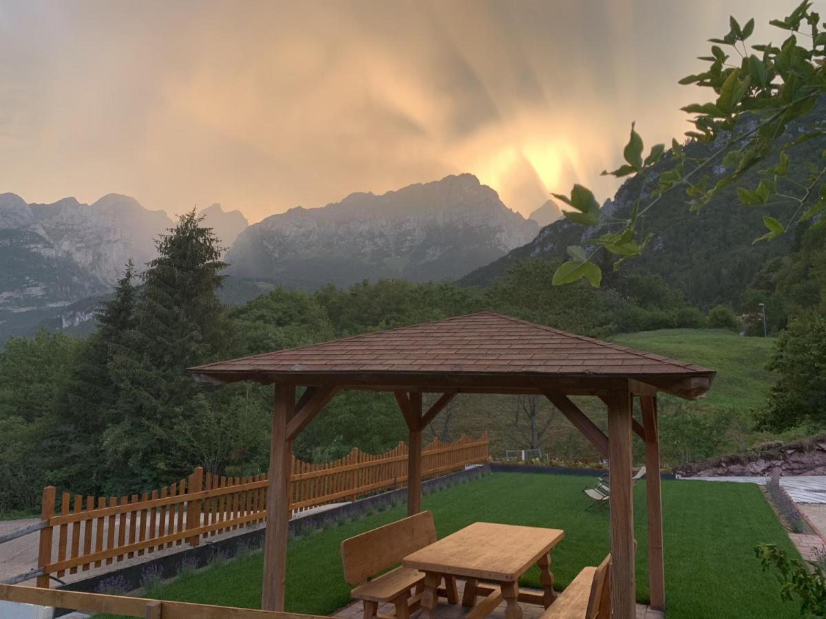 Agriturismo Ai Castioni Molveno Exteriör bild