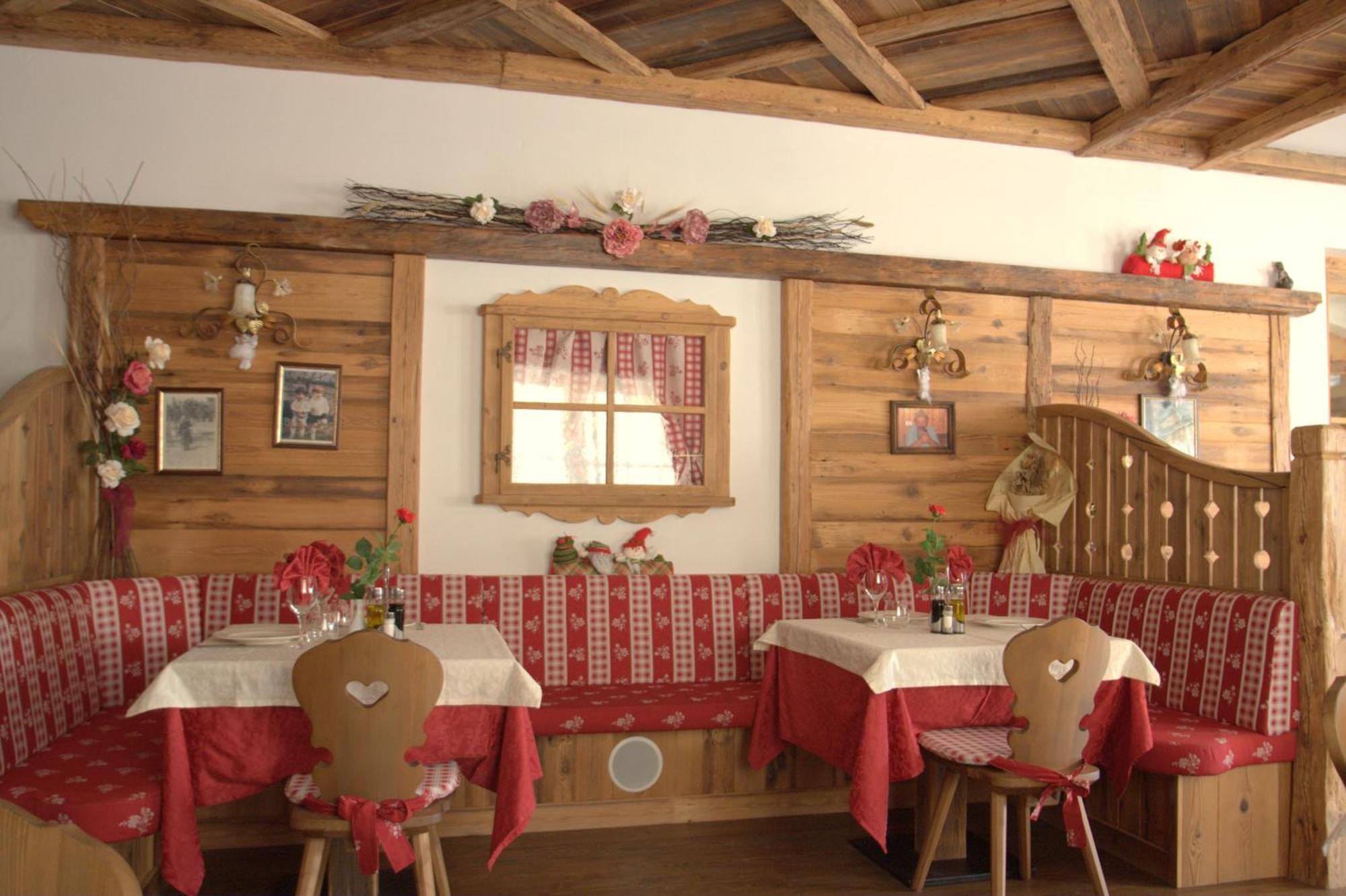 Agriturismo Ai Castioni Molveno Exteriör bild