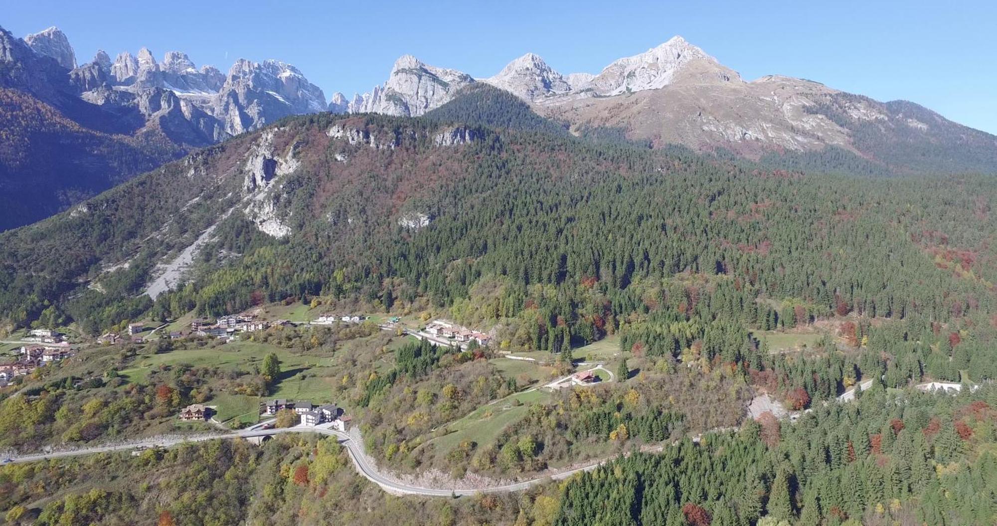 Agriturismo Ai Castioni Molveno Exteriör bild